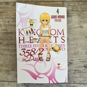 Kingdom Hearts 358/2 Days
Volume 4 Manga- OOP Vol
Shiro Amano Yen Press